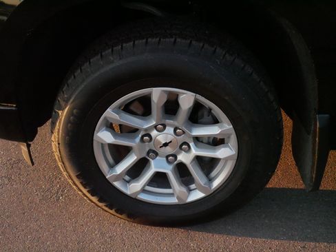 Used 2022 Chevrolet Silverado 1500 RST w/ Z71 Off-Road Package image 15