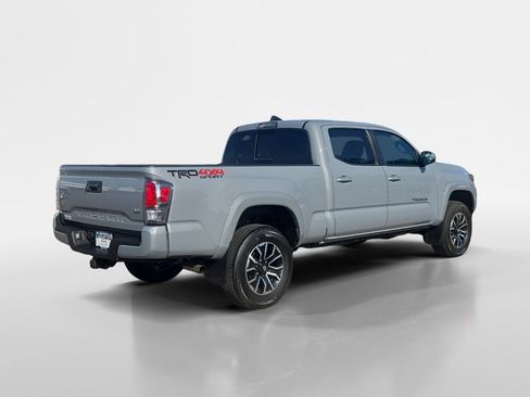 Used 2021 Toyota Tacoma TRD Sport AWD/4WD image 5