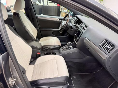 Used 2016 Volkswagen Jetta Sport image 54