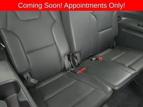 Used 2024 Kia Telluride S image 7
