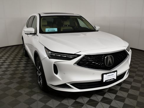 Certified 2024 Acura MDX SH-AWD w/ Technology Package image 3