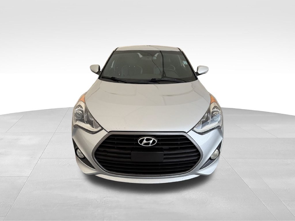 Used 2016 Hyundai Veloster Turbo FWD image 3