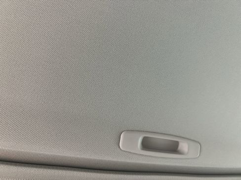 Used 2024 Toyota Sienna XLE FWD image 23