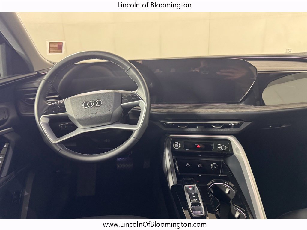 Used 2025 Audi Q5 Premium w/ Convenience Package AWD/4WD image 16
