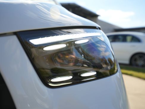 New 2026 Mercedes-Benz GLE 53 AMG 4MATIC image 12