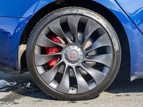 Used 2023 Tesla Model 3 Performance image 34