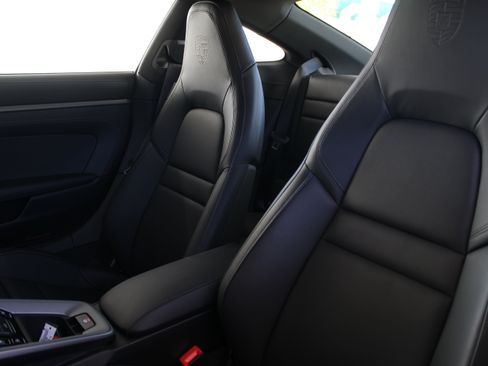 Certified 2026 Porsche 911 Carrera 4S AWD/4WD image 5