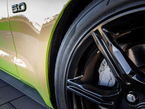 Used 2020 Ford Mustang GT Premium w/ Equipment Group 401A image 22