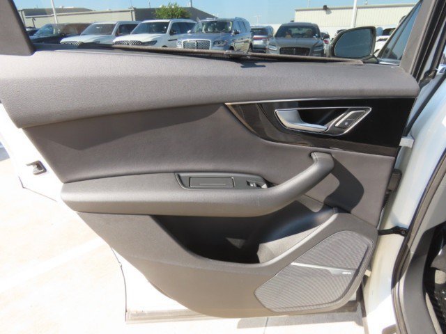 Used 2017 Audi Q7 2.0T Premium Plus AWD/4WD image 16