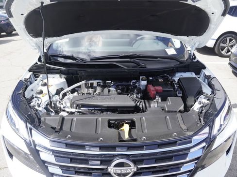 New 2026 Nissan Rogue Platinum AWD/4WD image 24