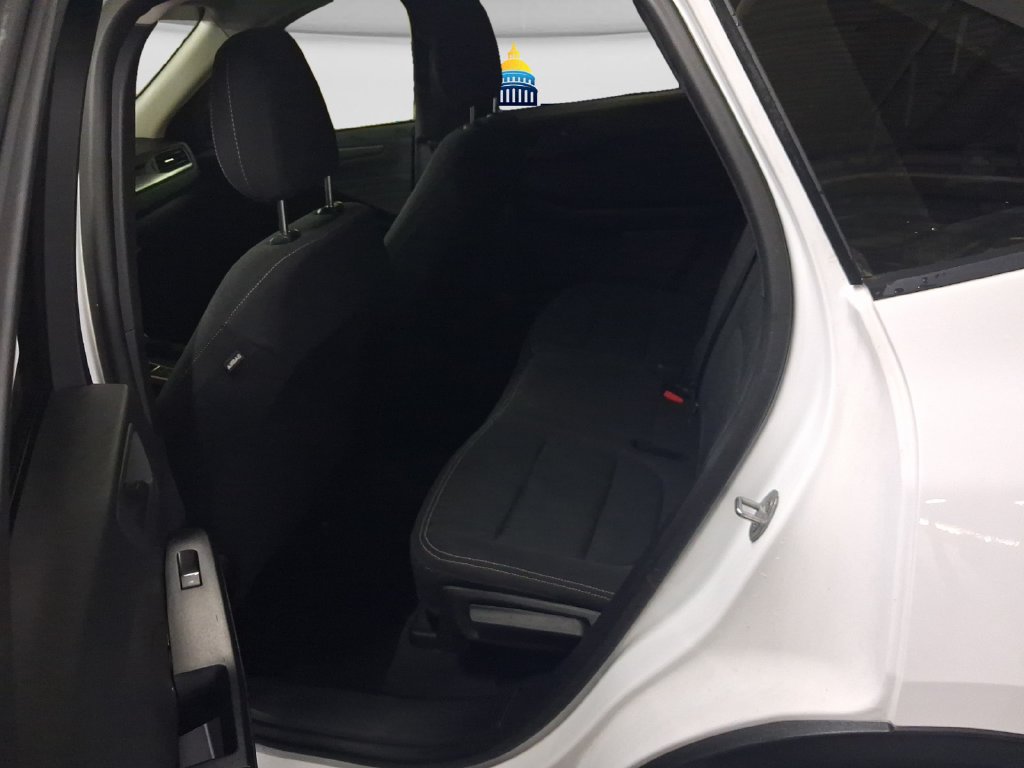 Used 2023 Ford Escape AWD image 9