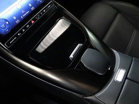 Used 2022 Mercedes-Benz SL 55 AMG SL 55 AMG w/ Driver Assistance Package image 35