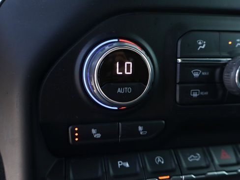 Used 2022 Chevrolet Silverado 1500 RST w/ Safety Package image 34