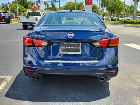 Used 2023 Nissan Altima 2.5 SR FWD image 5