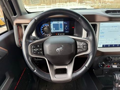 Certified 2023 Ford Bronco Heritage Edition image 20