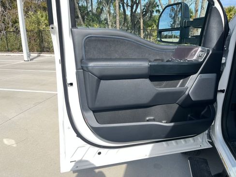 New 2026 Ford F450 Platinum w/ FX4 Off-Road Package image 15