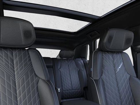 New 2026 Cadillac Lyriq V image 24