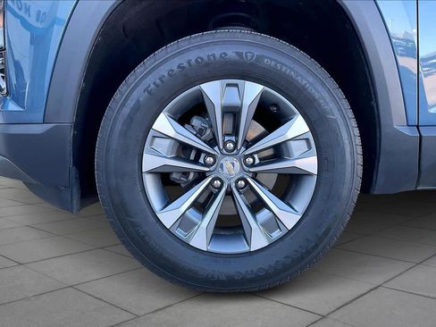 Certified 2025 Chevrolet Equinox LT w/ Convenience Package II image 11