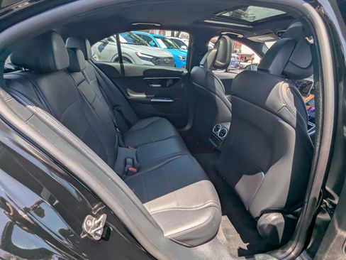 Used 2025 Mercedes-Benz C 300 Sedan image 17