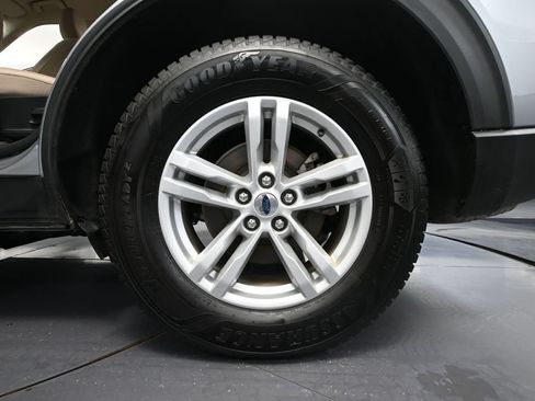 Used 2022 Ford Explorer 4WD image 13