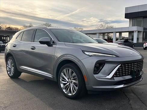 New 2026 Buick Envision Avenir image 2