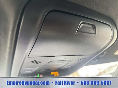Used 2023 Cadillac XT4 Premium Luxury AWD/4WD image 25