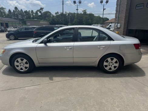 Used 2008 Hyundai Sonata GLS FWD image 8