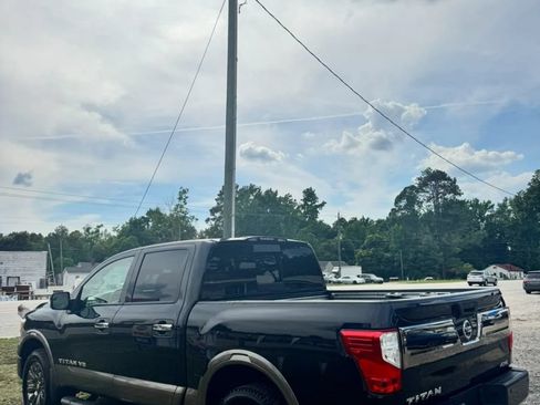 Used 2019 Nissan Titan Platinum Reserve AWD/4WD image 6