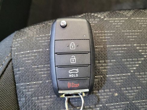 Used 2023 Kia Rio S FWD image 32