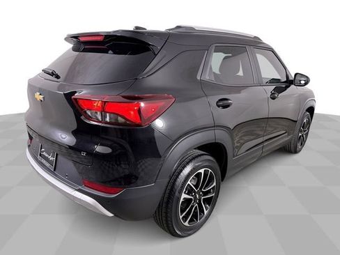 New 2026 Chevrolet TrailBlazer LT w/ Driver Confidence Package FWD image 8