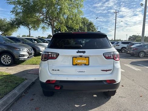 Used 2025 Jeep Compass Trailhawk AWD/4WD image 6