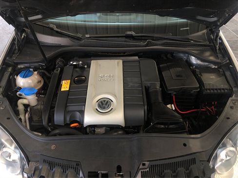 Used 2007 Volkswagen GTI 4-Door FWD image 10