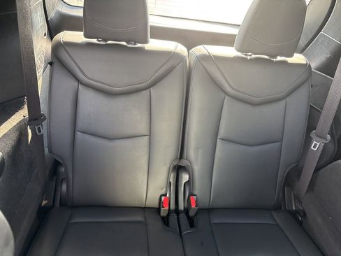 Used 2025 Cadillac XT6 Premium Luxury image 22