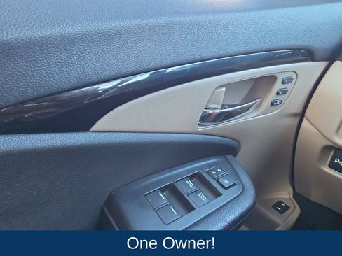 Used 2019 Honda Pilot Touring image 2