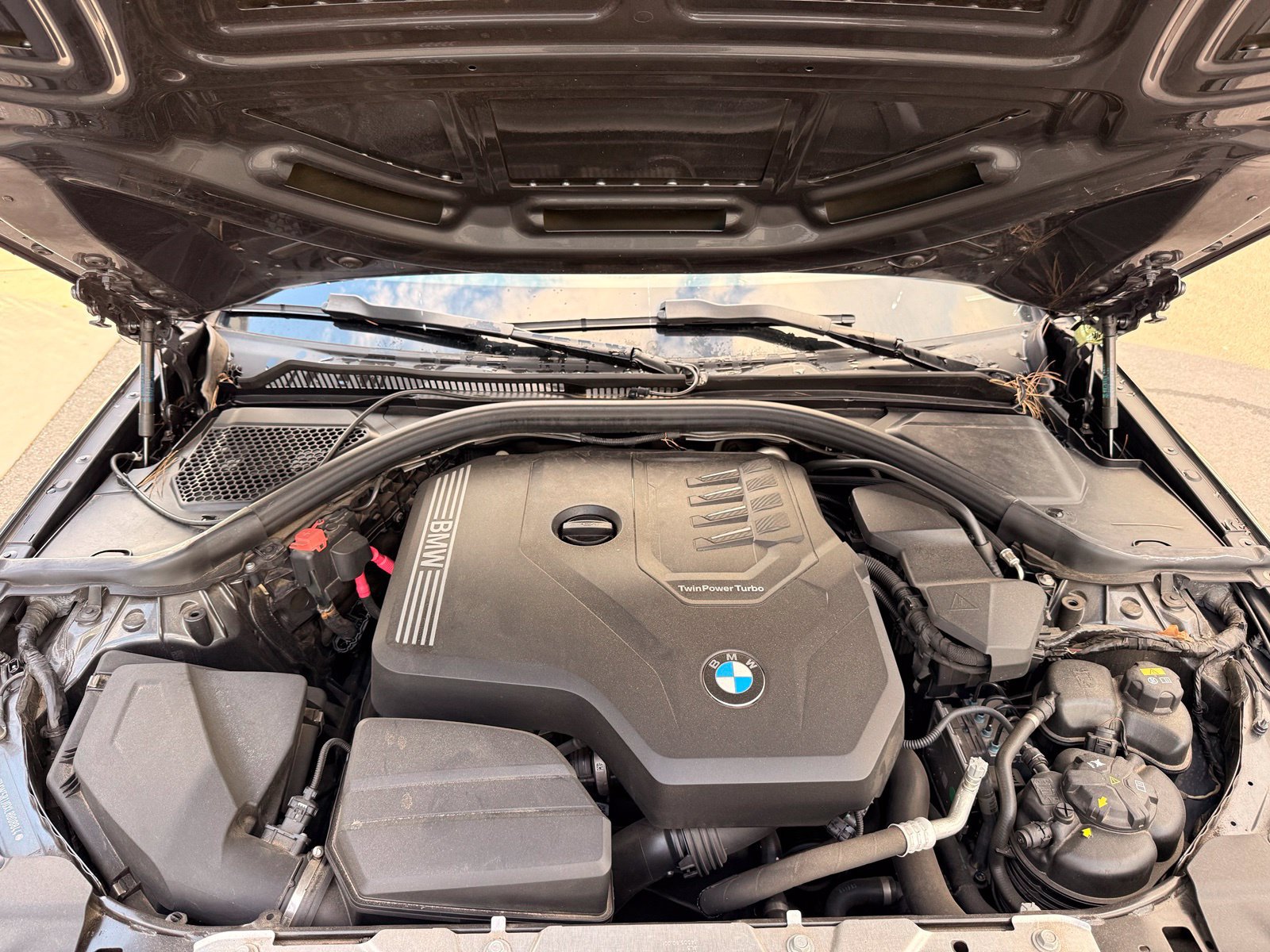 Used 2020 BMW 330i Sedan w/ M Sport Package RWD image 50