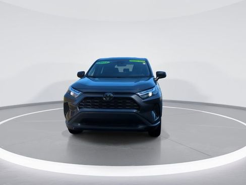 Used 2023 Toyota RAV4 LE FWD image 3