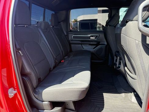Used 2022 RAM 1500 Big Horn AWD/4WD image 23