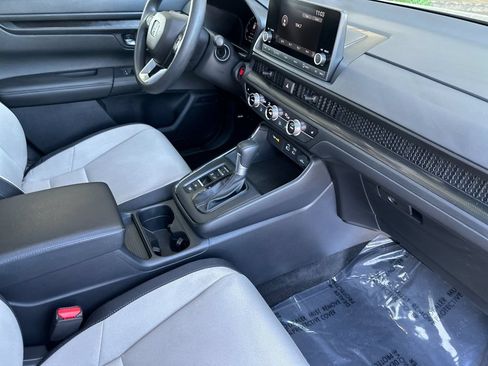 Used 2025 Honda CR-V EX image 15