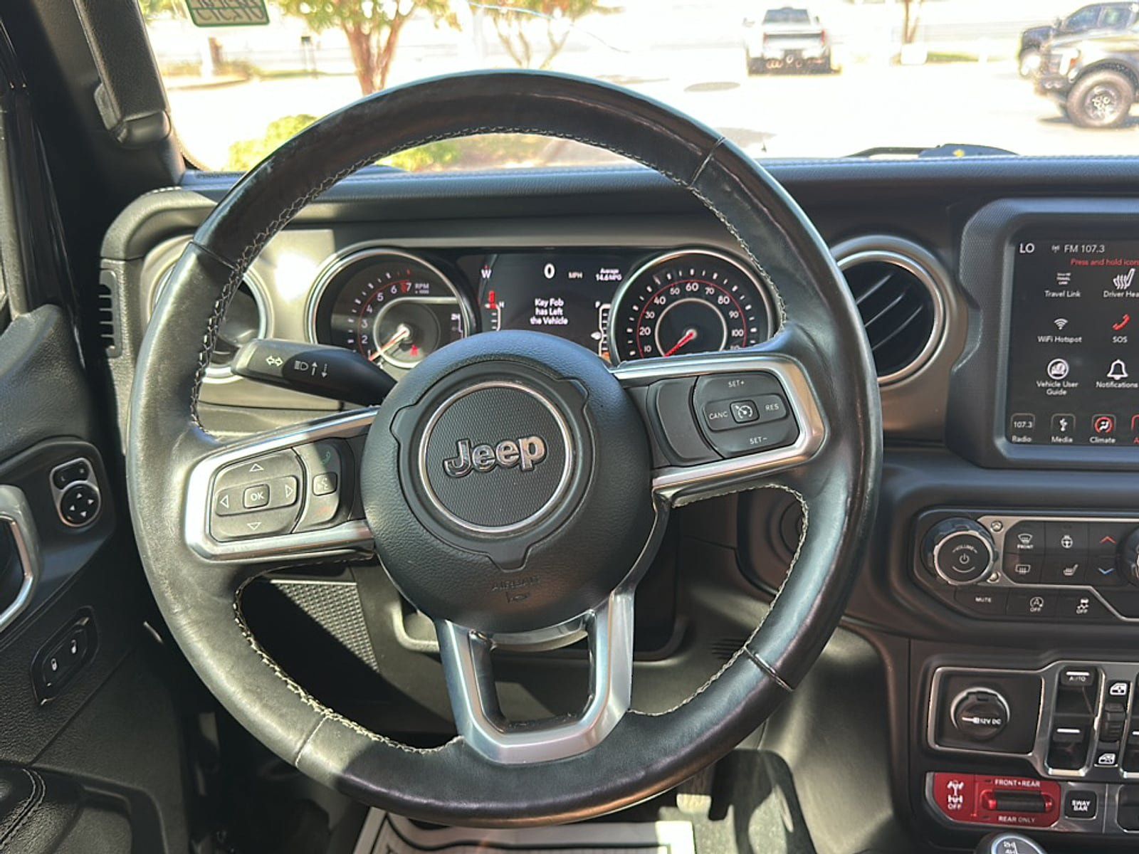 Used 2018 Jeep Wrangler Unlimited Rubicon AWD/4WD image 17