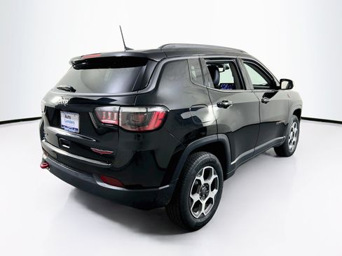 Used 2022 Jeep Compass Trailhawk w/ Trailhawk Convenience Group AWD/4WD image 5