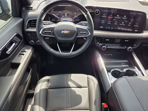 New 2026 Chevrolet Tahoe High Country AWD/4WD image 10