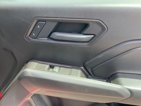Used 2026 Chevrolet Colorado Trail Boss AWD/4WD image 16