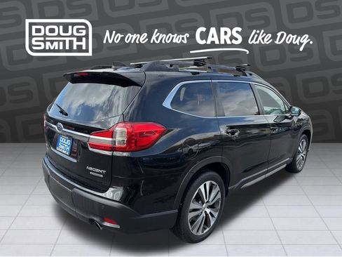 Used 2022 Subaru Ascent Limited w/ Technology Package image 8