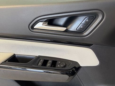 Used 2025 Honda Prologue EX image 15