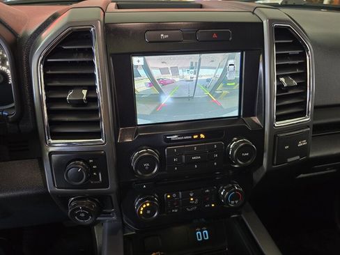 Used 2016 Ford F150 XLT w/ Equipment Group 302A Luxury image 21