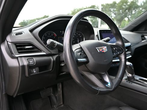 Used 2020 Cadillac CT4 Premium Luxury w/ Climate Package RWD image 17