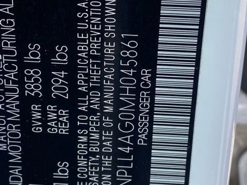 Used 2021 Hyundai Elantra SE FWD image 6