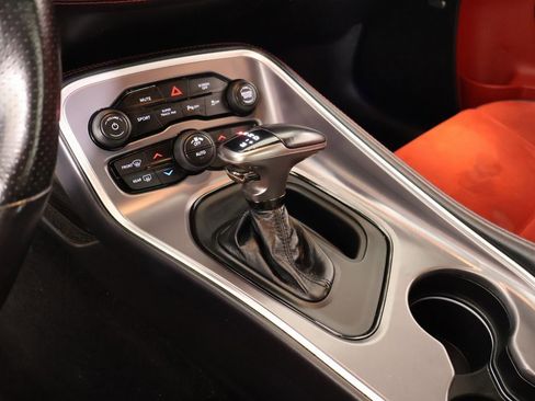 Used 2021 Dodge Challenger R/T w/ Plus Package image 8