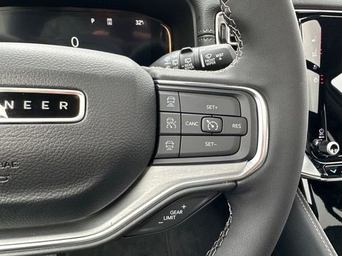 New 2024 Jeep Wagoneer Series II w/ Convenience Group I image 30