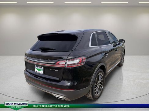 Used 2019 Lincoln Nautilus Reserve AWD/4WD image 4